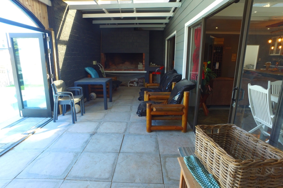 2 Bedroom Property for Sale in Franskraal Western Cape
